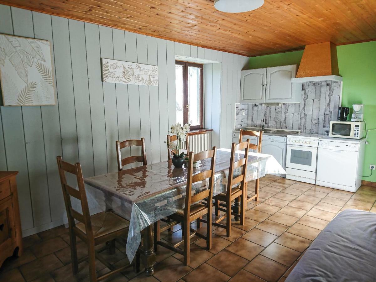 Gite De 6 Personnes La Faviere Billecul 外观 照片